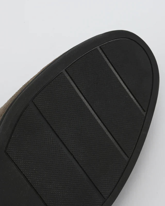 Mocassins en Daim Premium – Semelles Noires